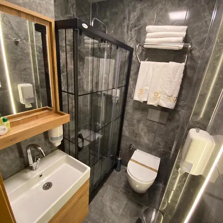Rhisos Gold 3*
